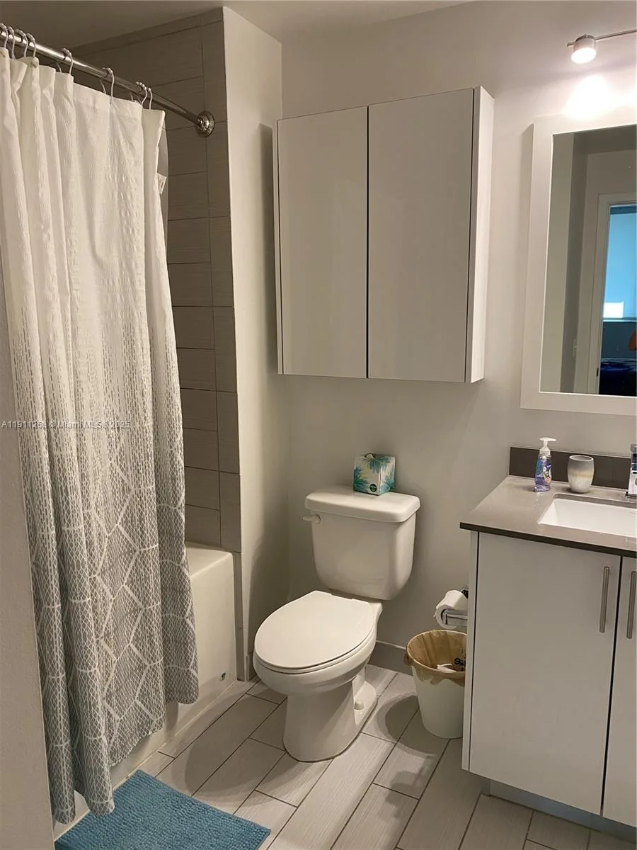 999 SW 1st Ave # 1413, Miami, FL 33130 photo 9