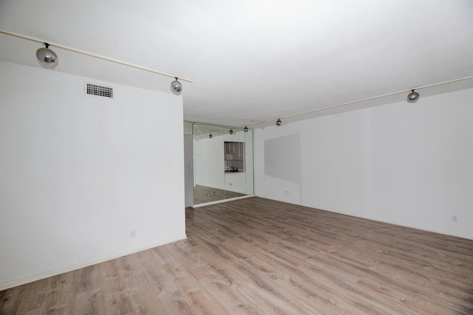 5501 NW 2ND Avenue # 202, Boca Raton, FL 33487 photo 2