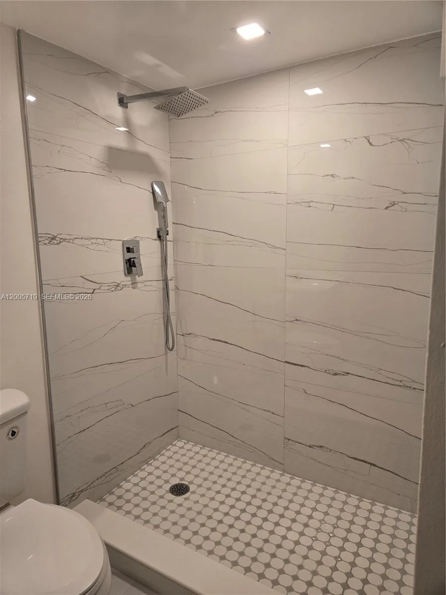 9610 S Belfort Cir # 107, Tamarac, FL 33321 photo 9