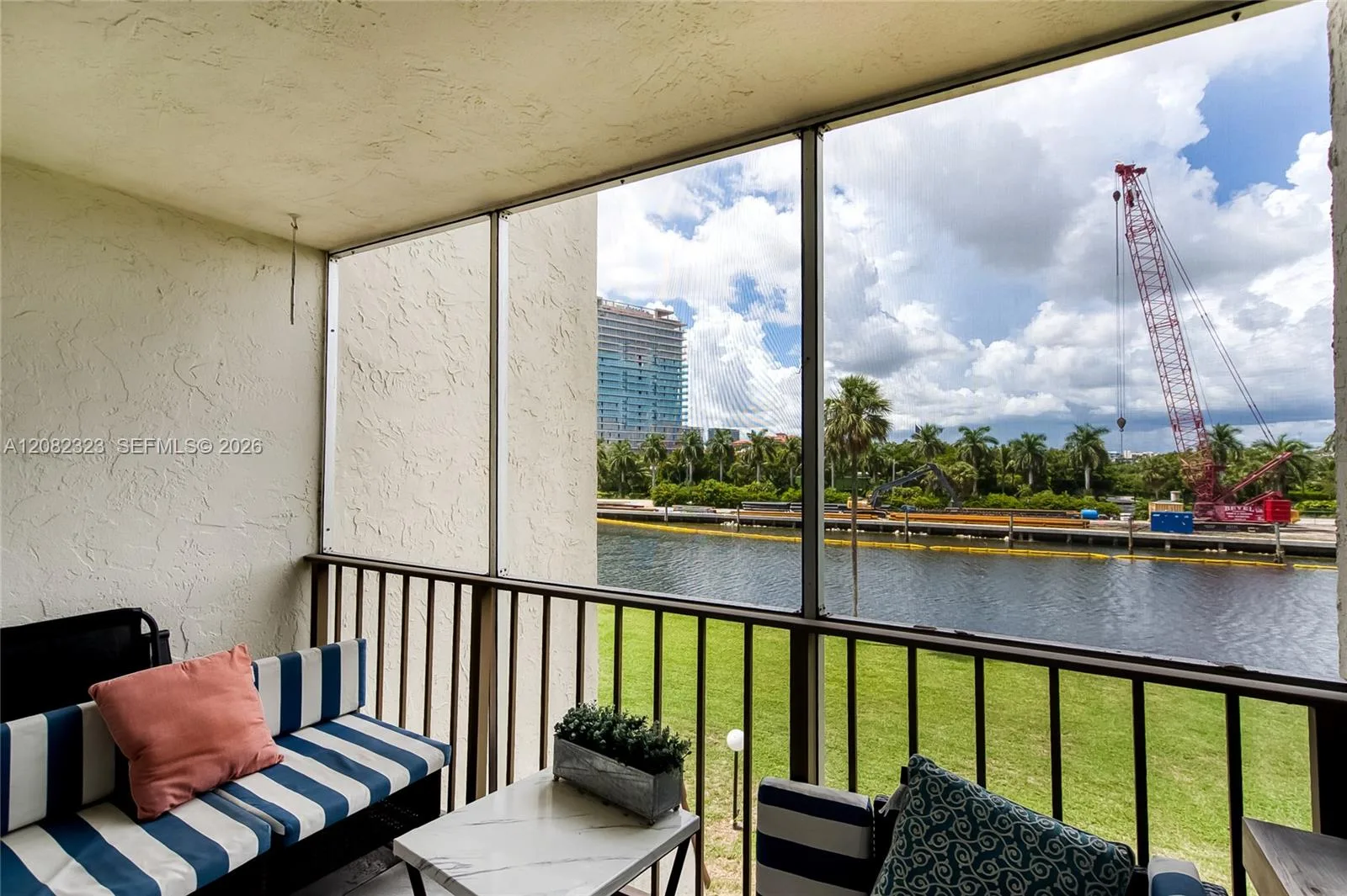 601 Three Islands Blvd # 304, Hallandale Beach, FL 33009