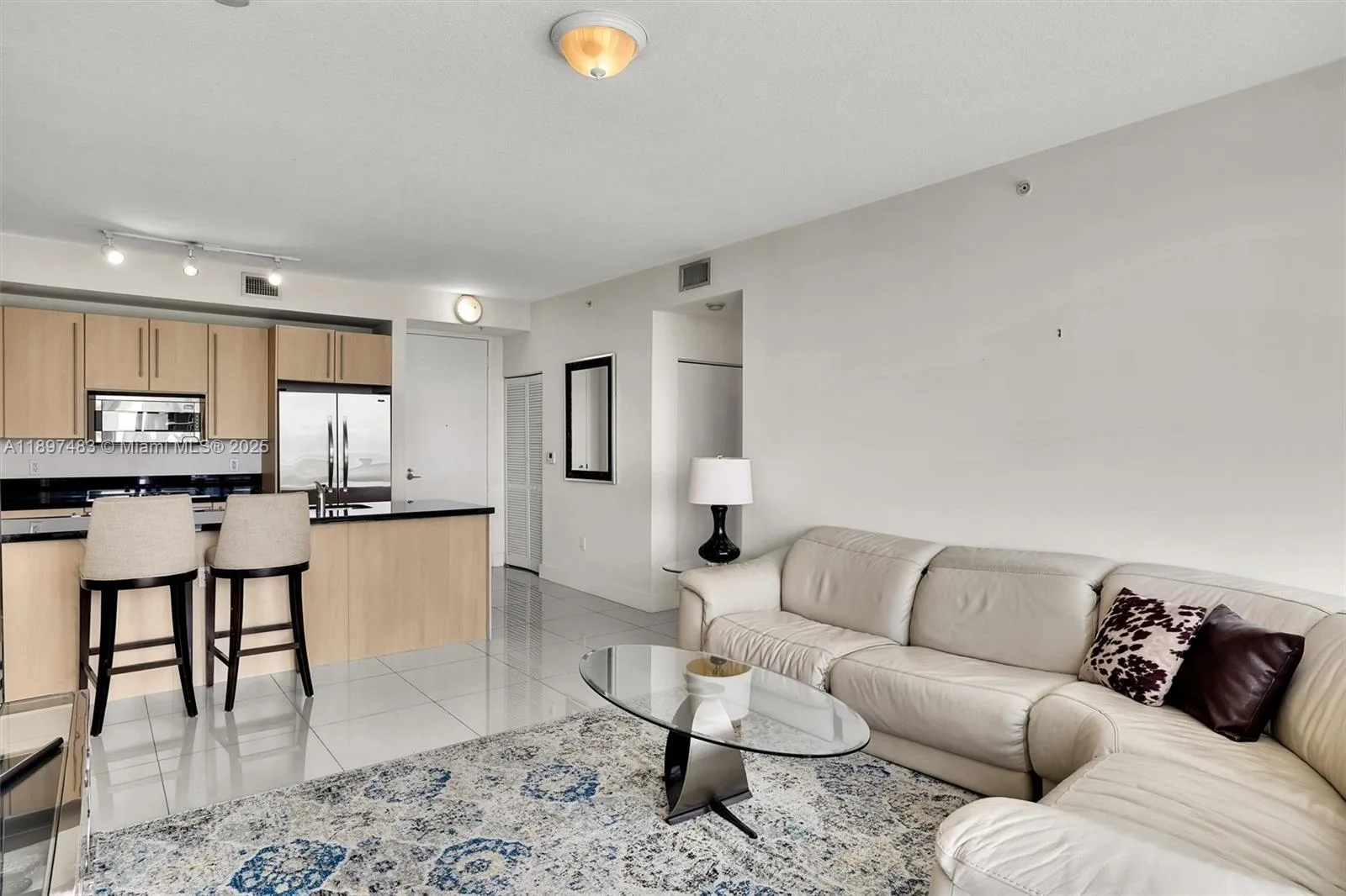 79 SW 12th St # PH3804, Miami, FL 33130 photo 7