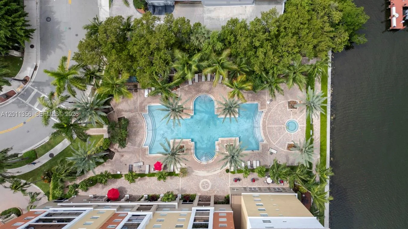 17100 N Bay Rd # 1610, Sunny Isles Beach, FL 33160