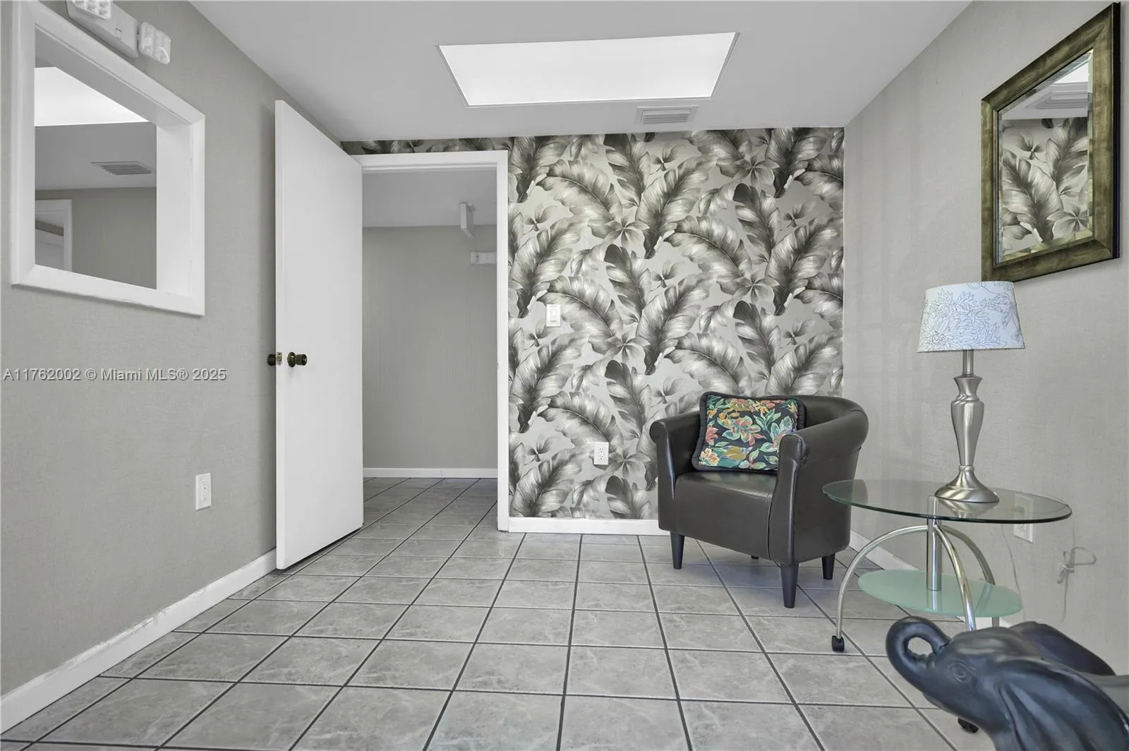 5220 NW 72nd Ave # A1, Miami, FL 33166