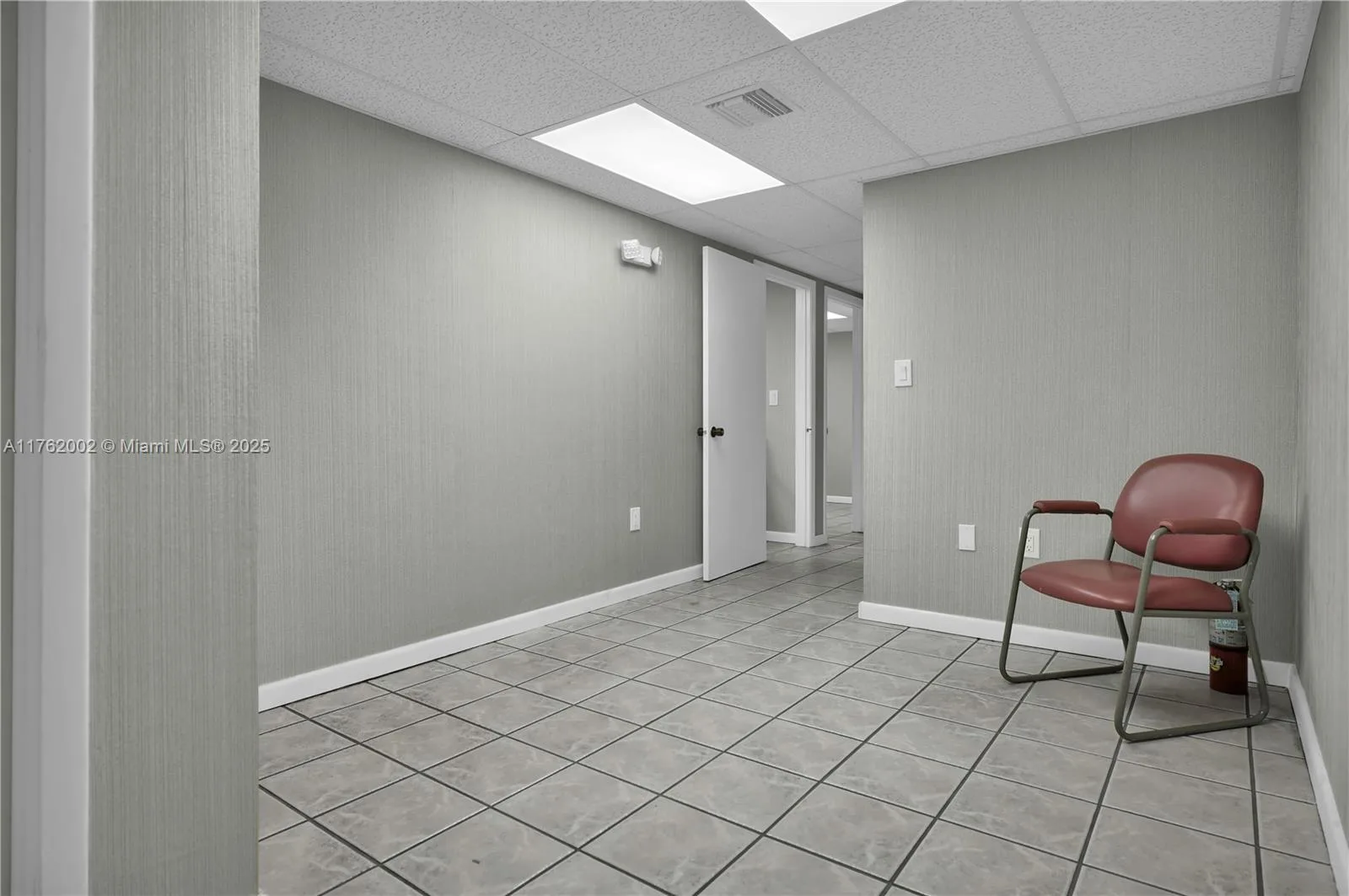5220 NW 72nd Ave # A1, Miami, FL 33166 photo 5