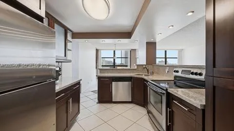 200 E Leslie Dr # 722, Hallandale Beach, FL 33009 photo 11