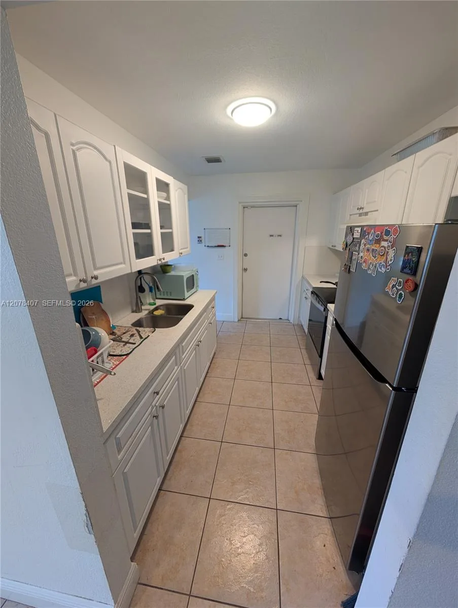 225 NW 53rd St # R, Miami, FL 33127 photo 7