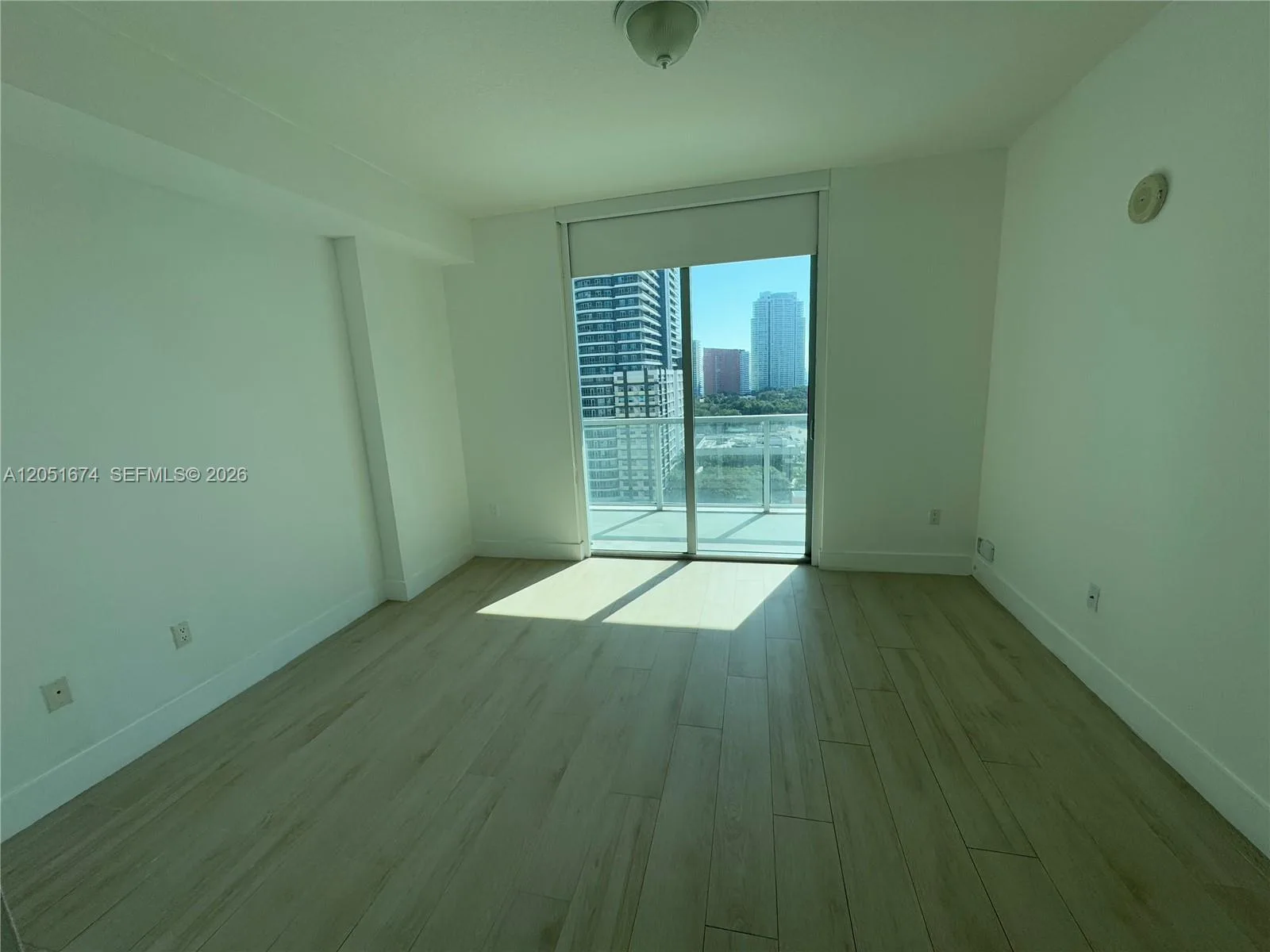 79 SW 12th St # 1702-S, Miami, FL 33130 photo 8