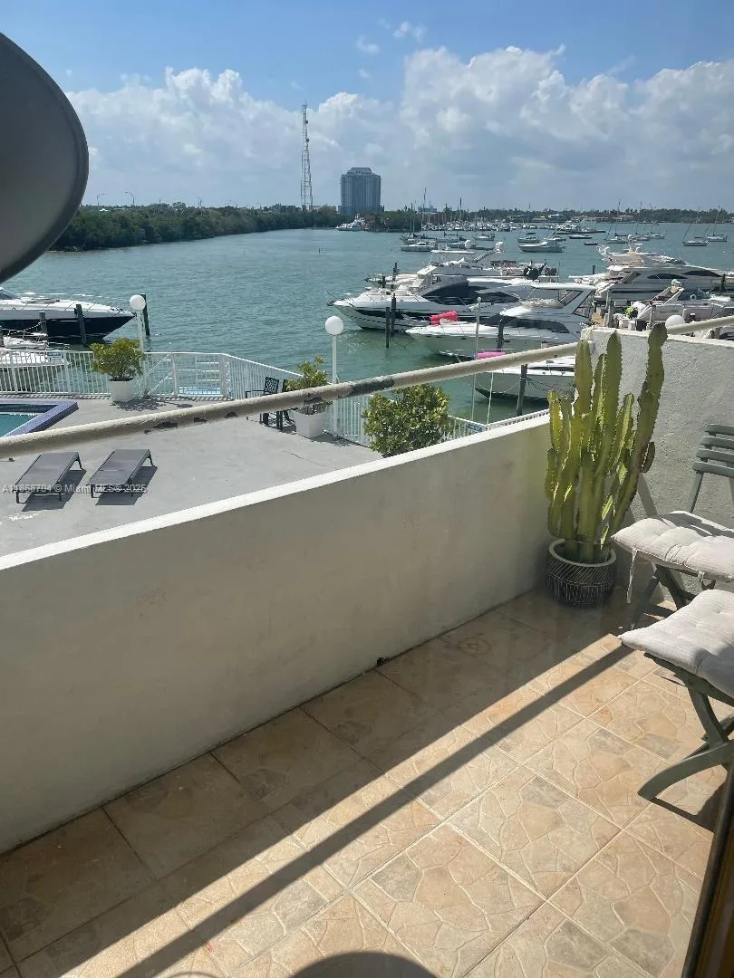 7904 West Dr # 215, North Bay Village, FL 33141 photo 9