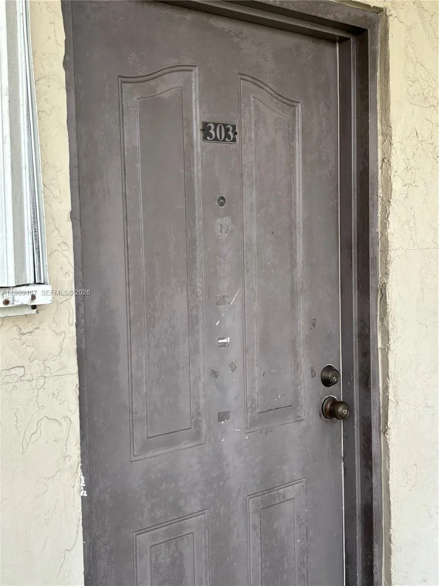 10900 SW 104th St # 303, Miami, FL 33176 photo 10