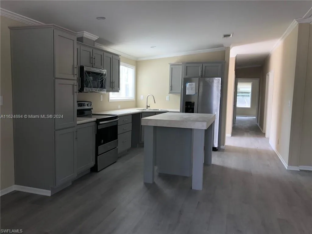 3913 LEE BLVD, Lehigh Acres, FL 33971 photo 4