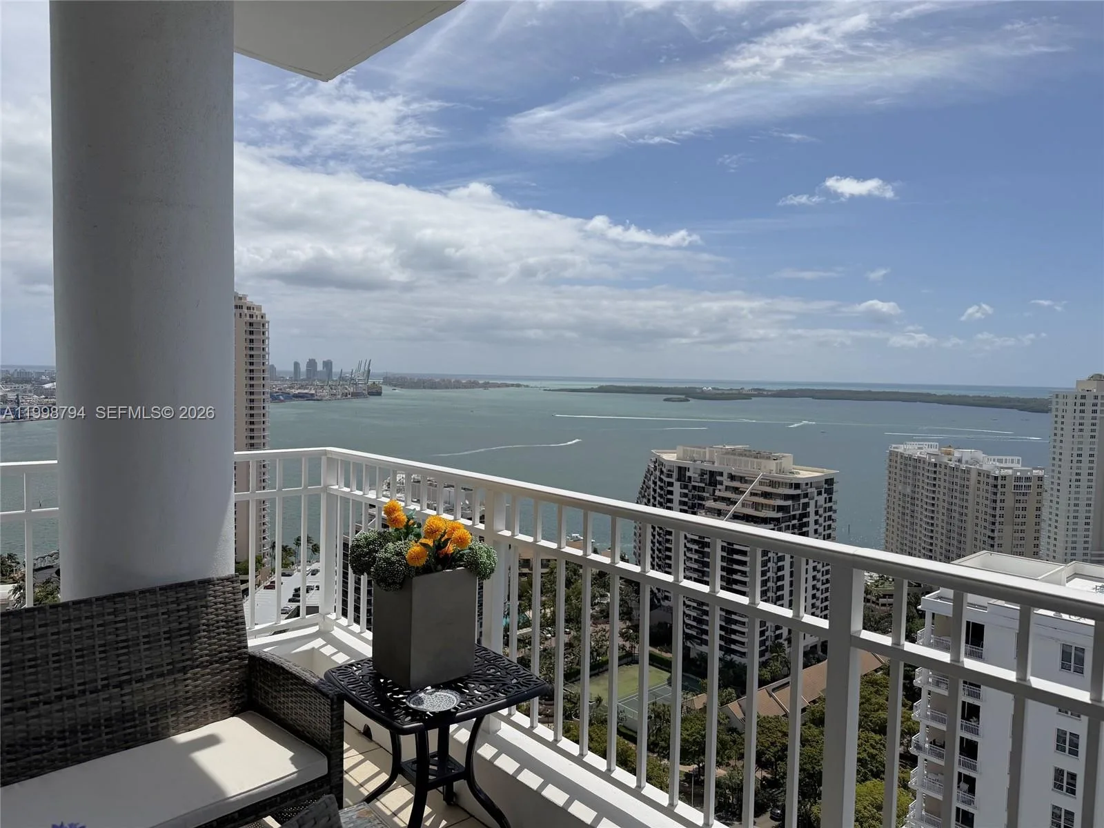 801 Brickell Key Blvd # 3207, Miami, FL 33131