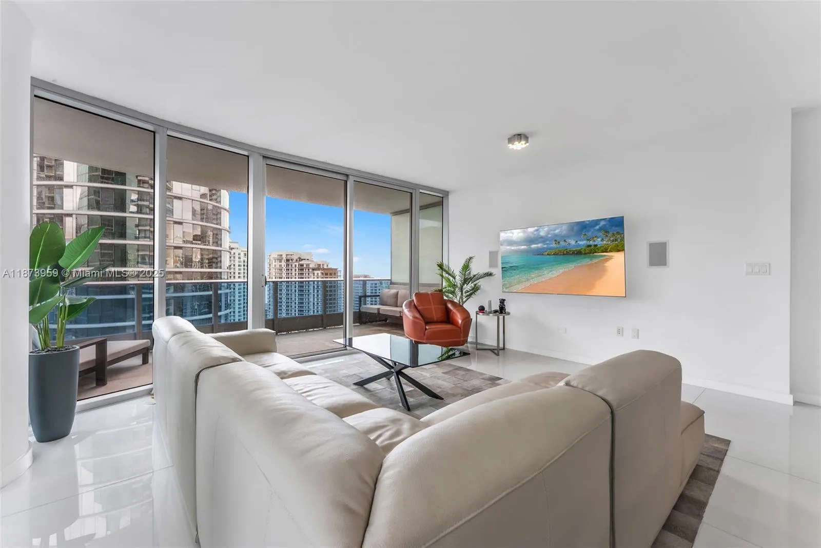 200 Biscayne Boulevard Way # 3601, Miami, FL 33131 photo 4