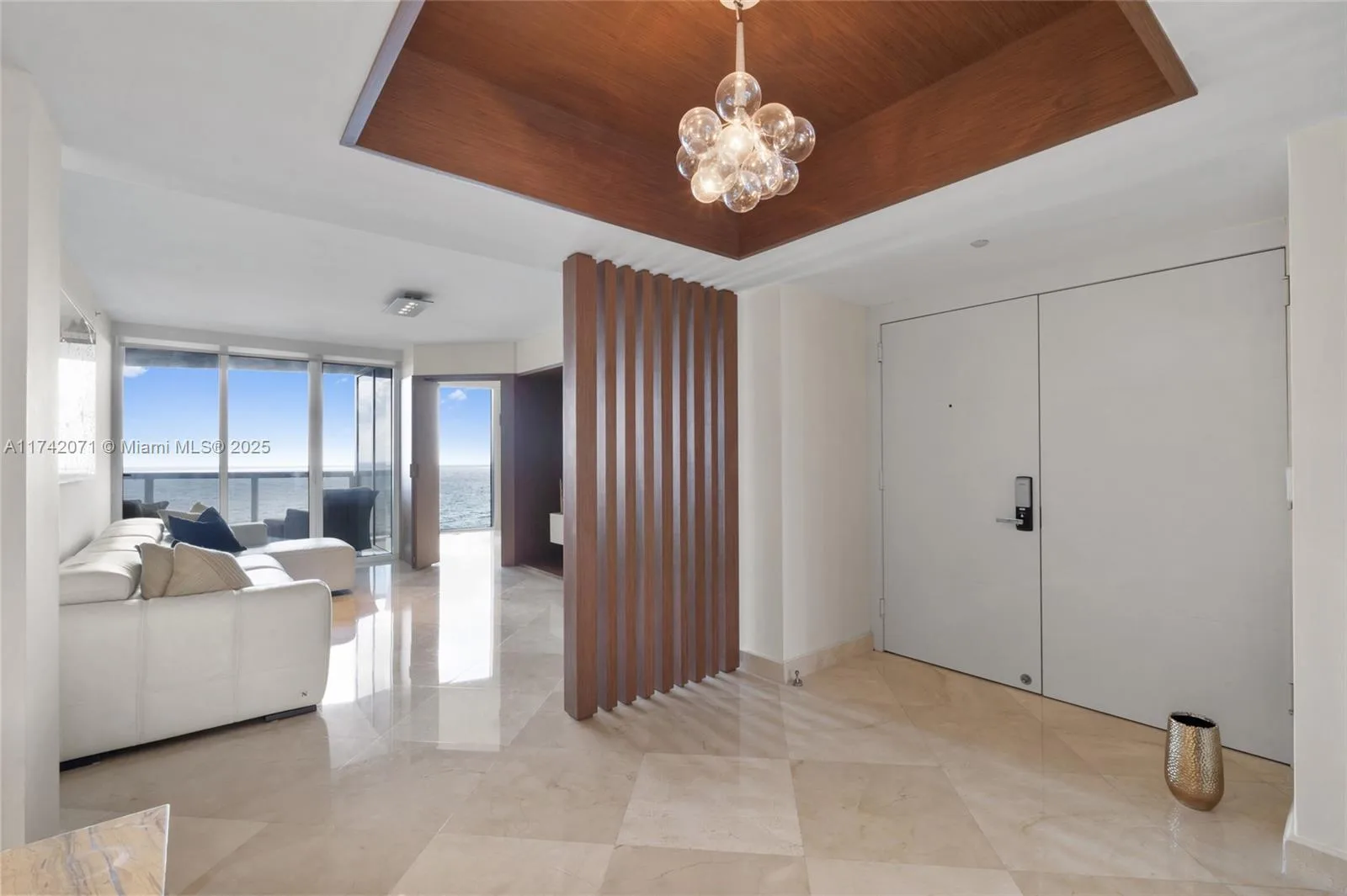 18911 Collins Ave # 1004, Sunny Isles Beach, FL 33160