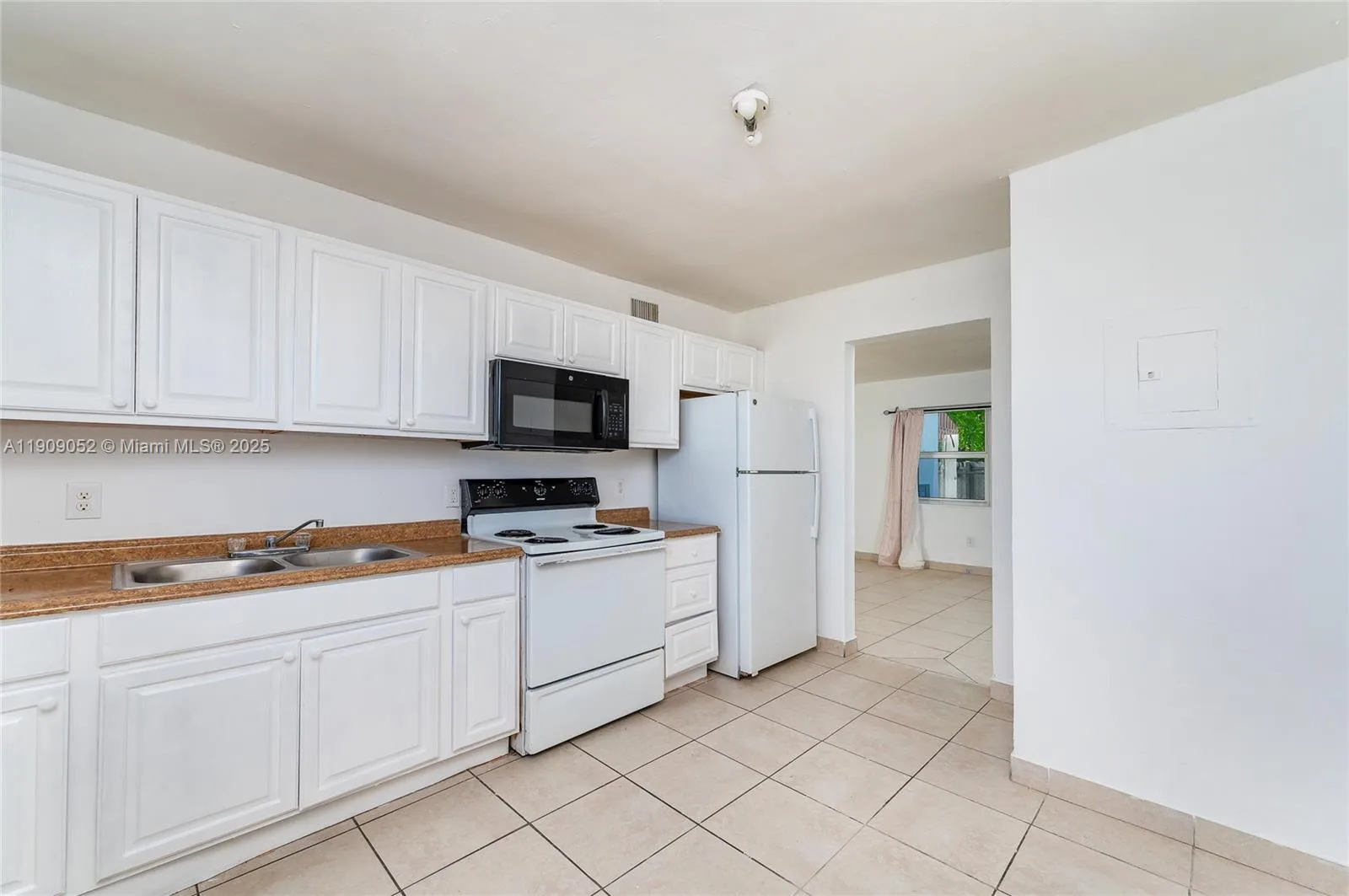 520 SW Krome Ter, Homestead, FL 33030 photo 8