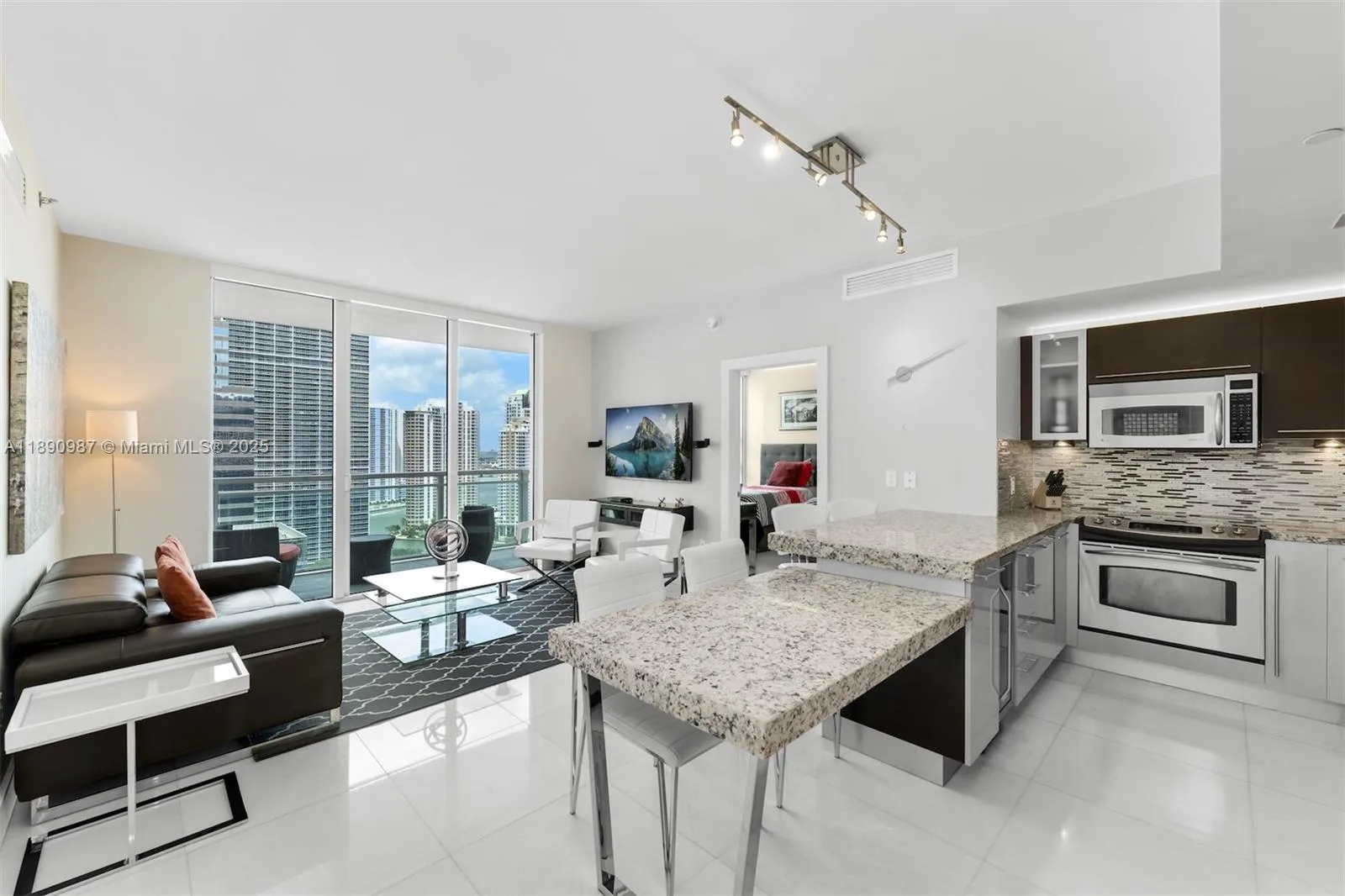 950 Brickell Bay Dr # 2606, Miami, FL 33131