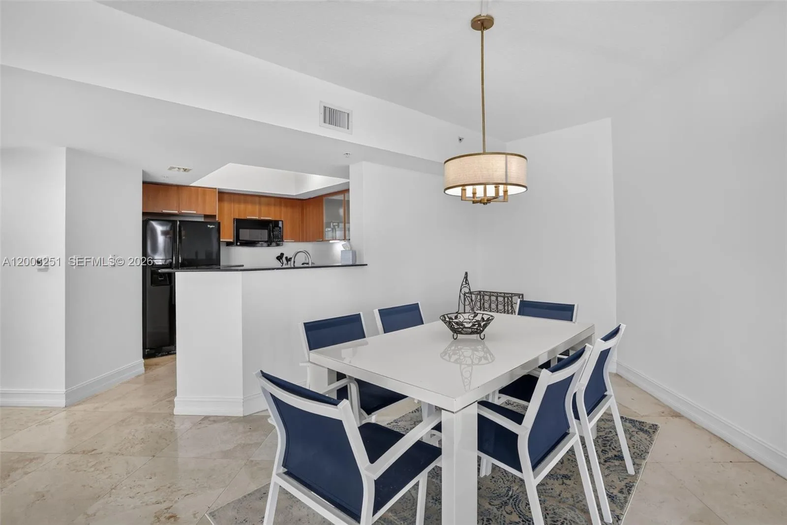 16699 Collins Ave # 2404, Sunny Isles Beach, FL 33160 photo 9