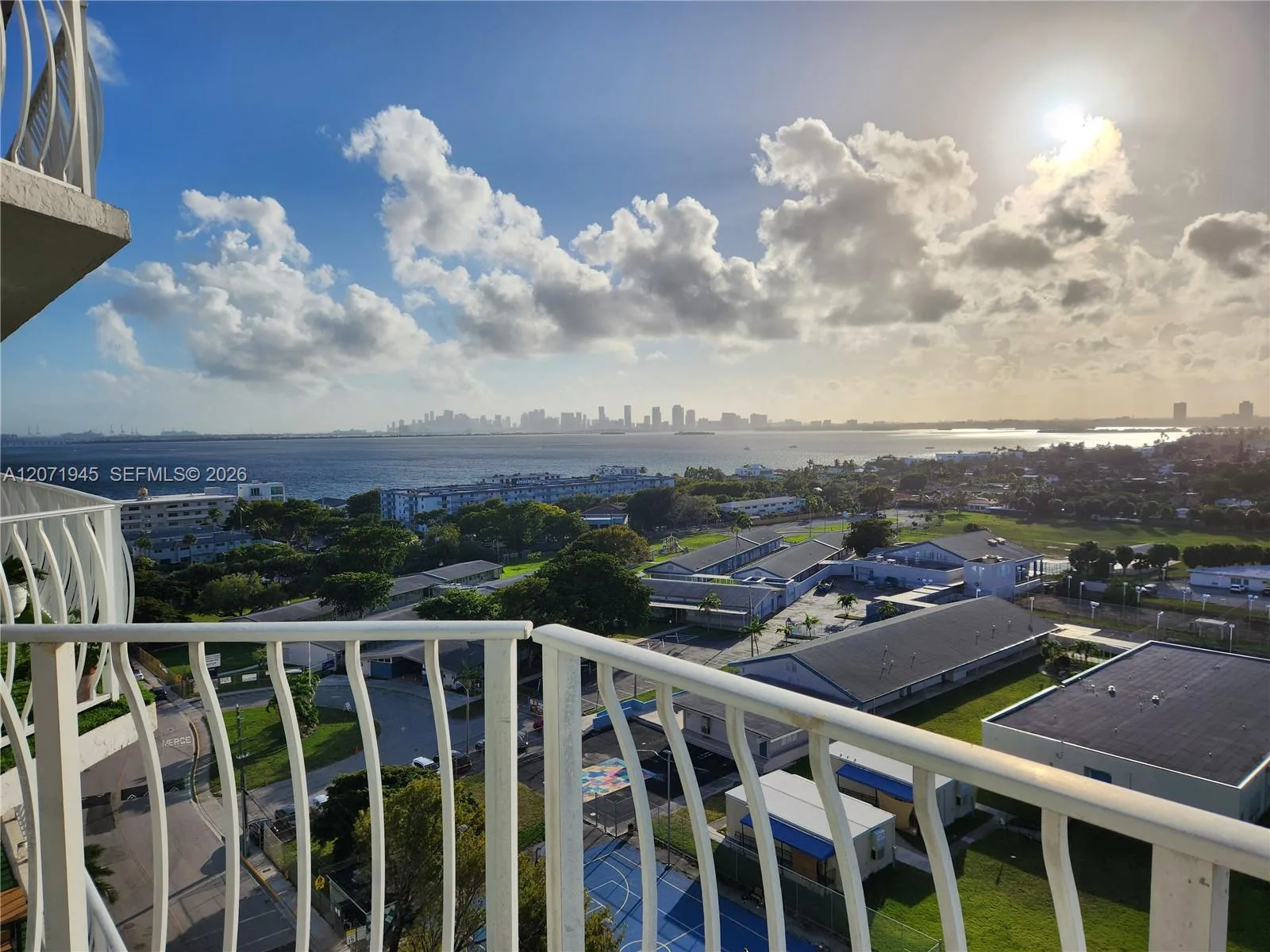 7601 E Treasure Dr # 1501, North Bay Village, FL 33141
