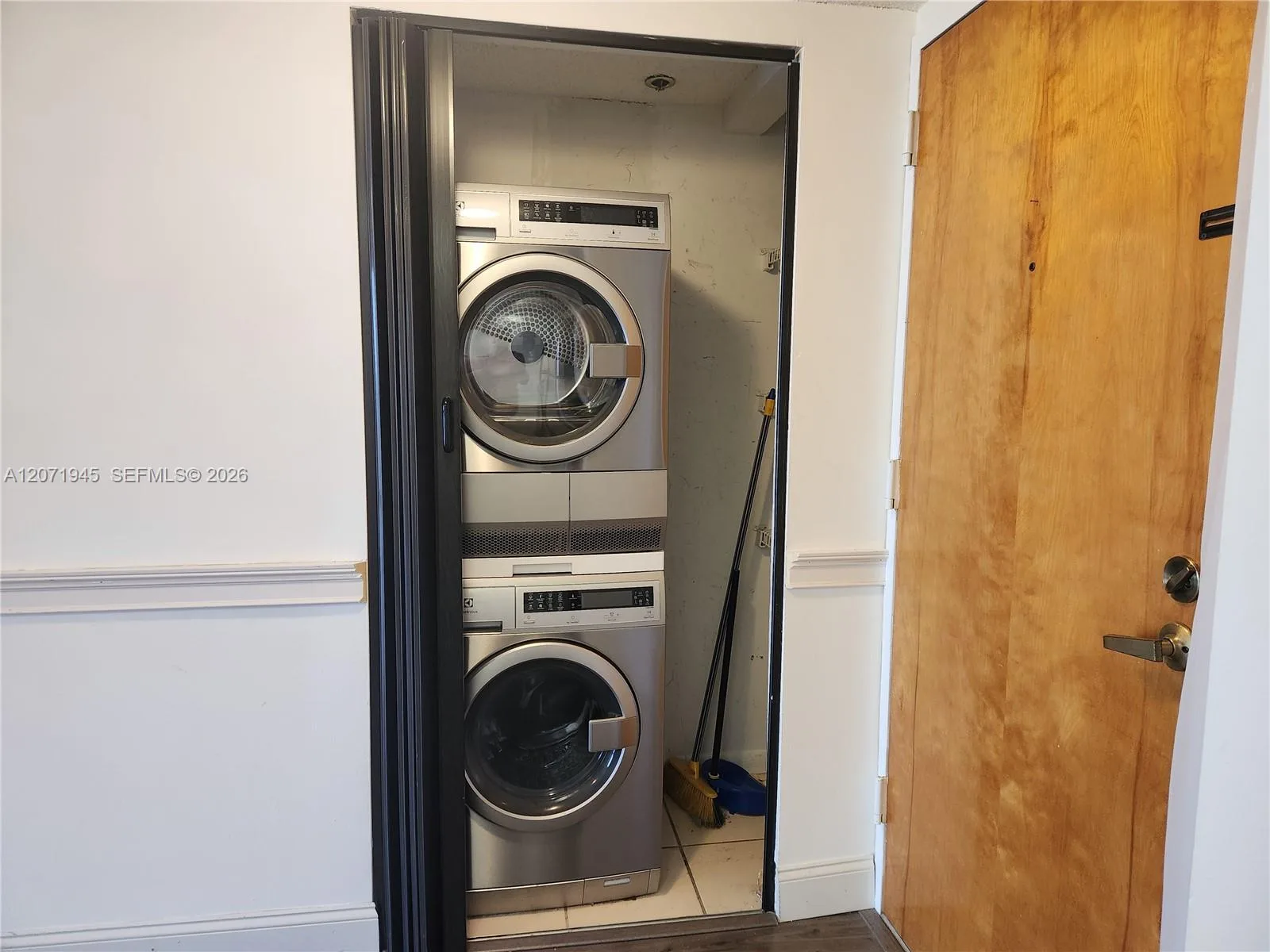 7601 E Treasure Dr # 1501, North Bay Village, FL 33141 photo 13