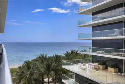 THE WAVES CONDO