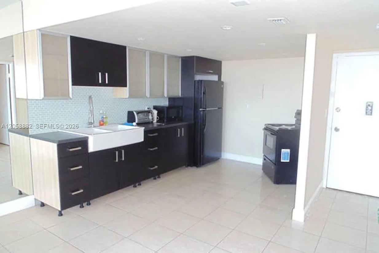 1301 NE Miami Gardens Dr # 1611W, Miami, FL 33179 photo 9