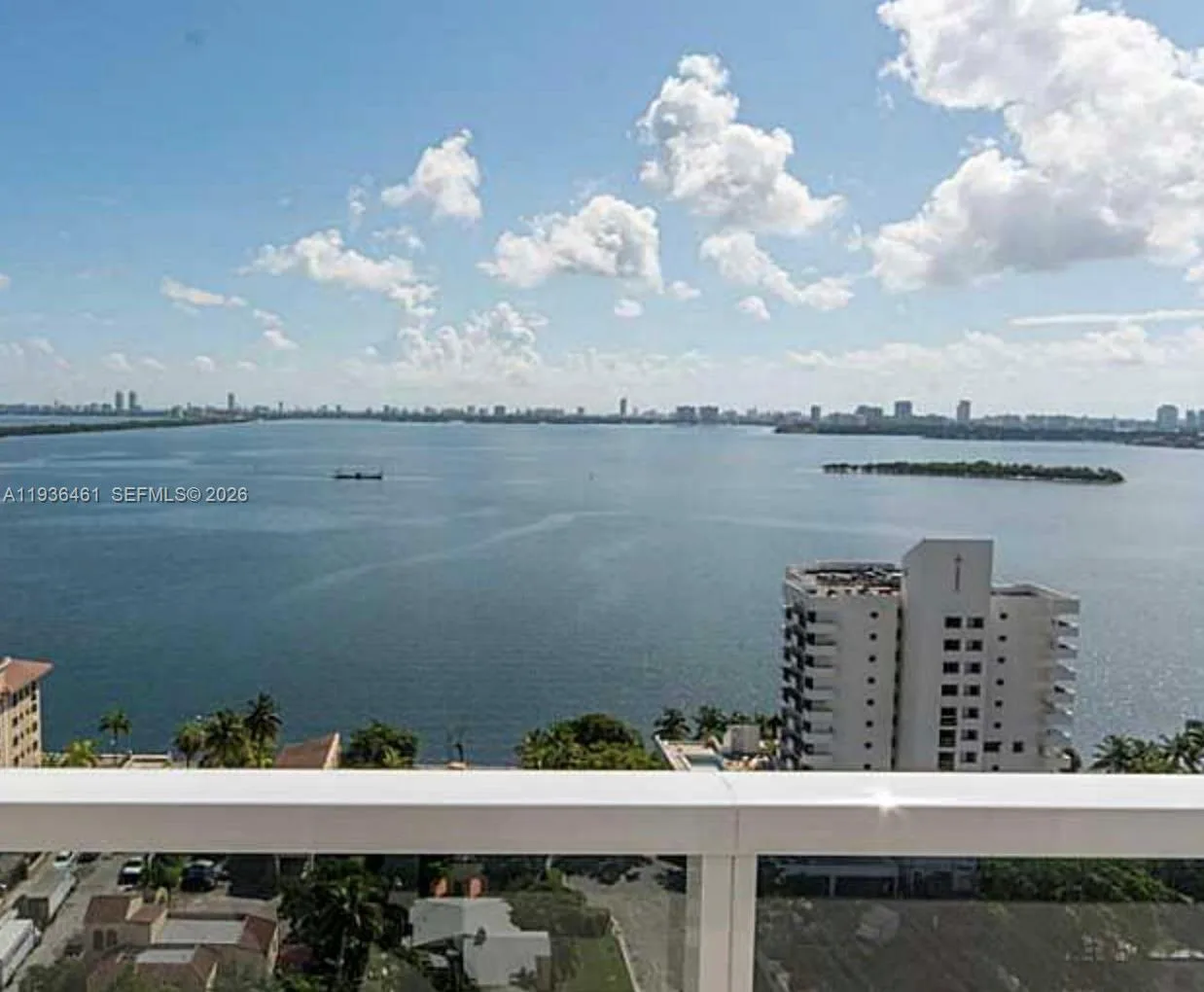 600 NE 27th St # 2004, Miami, FL 33137