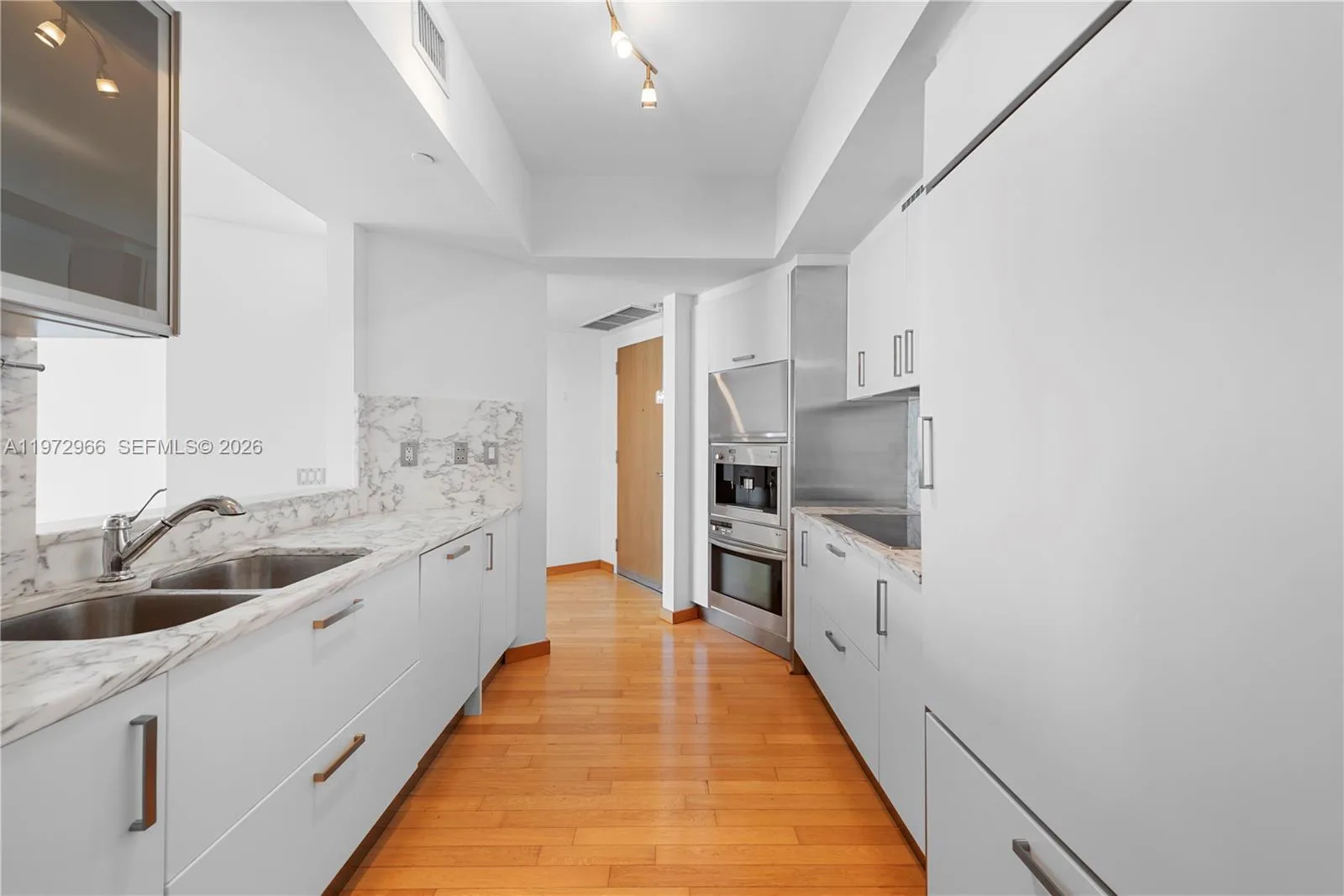 450 Alton Rd # 3206, Miami Beach, FL 33139 photo 7