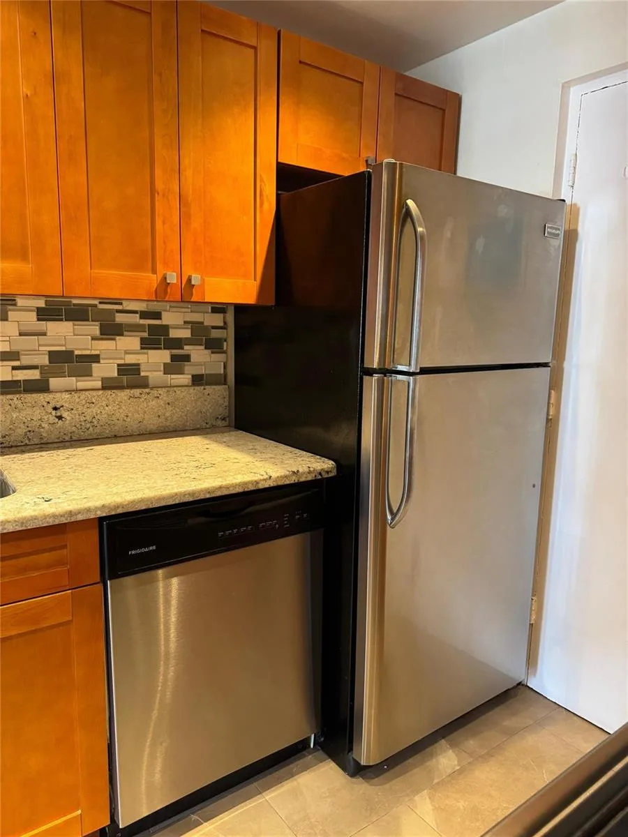 1407 NE 56th Street # 201, Fort Lauderdale, FL 33334 — zdjęcie 5