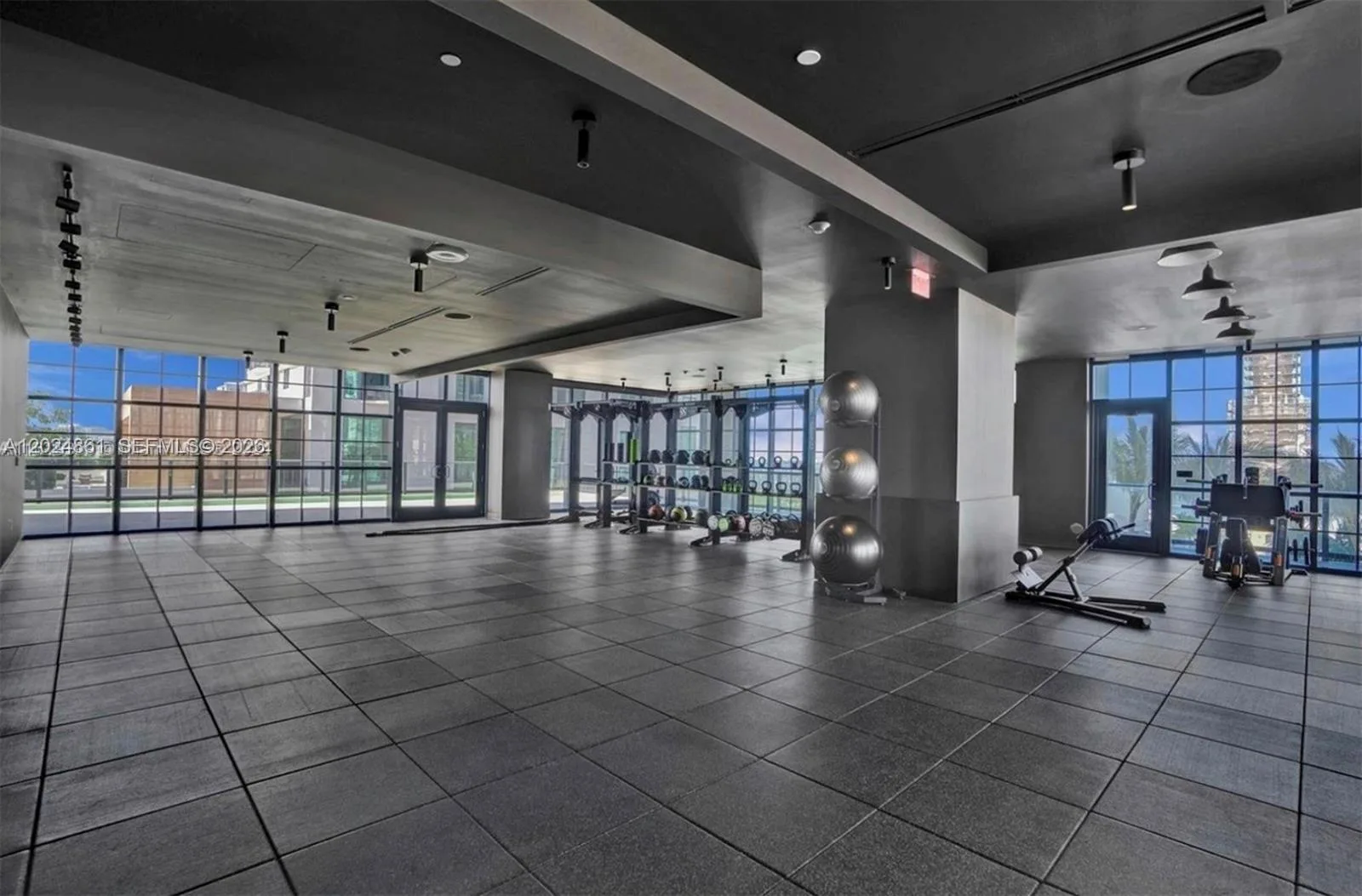 159 NE 6th St # 2508, Miami, FL 33132 photo 13