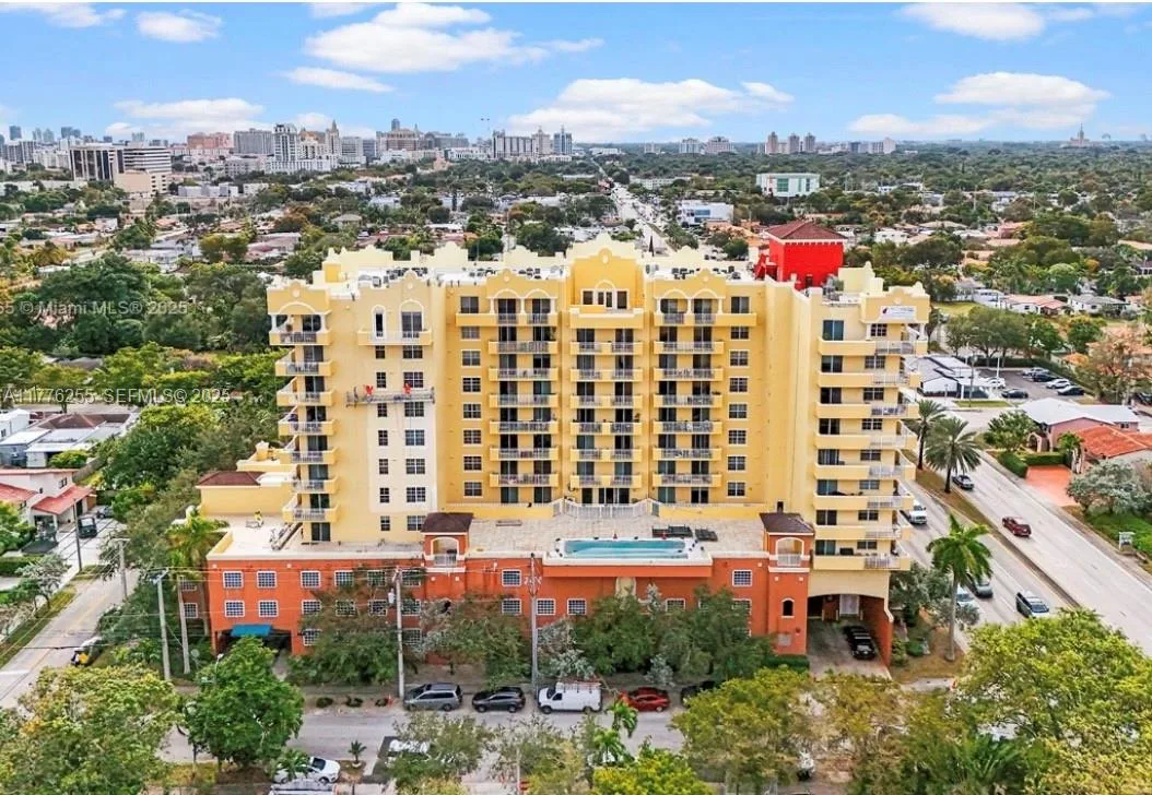 215 SW 42nd Ave # 402, Miami, FL 33134