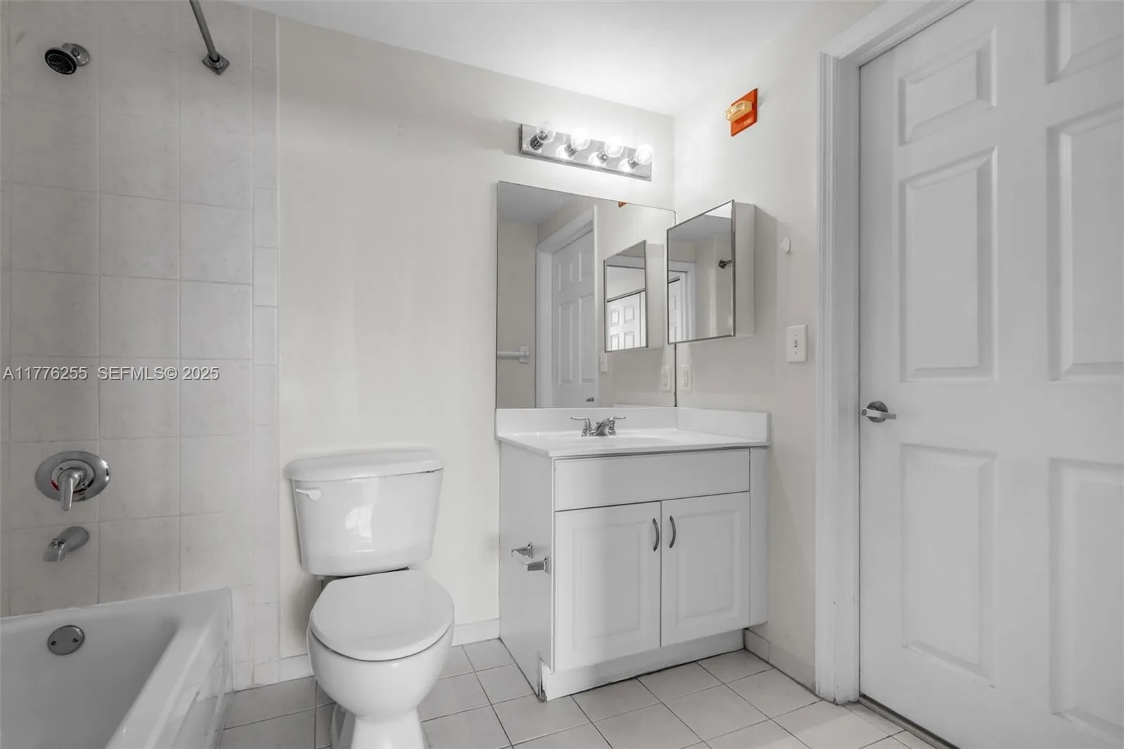 215 SW 42nd Ave # 402, Miami, FL 33134 photo 8