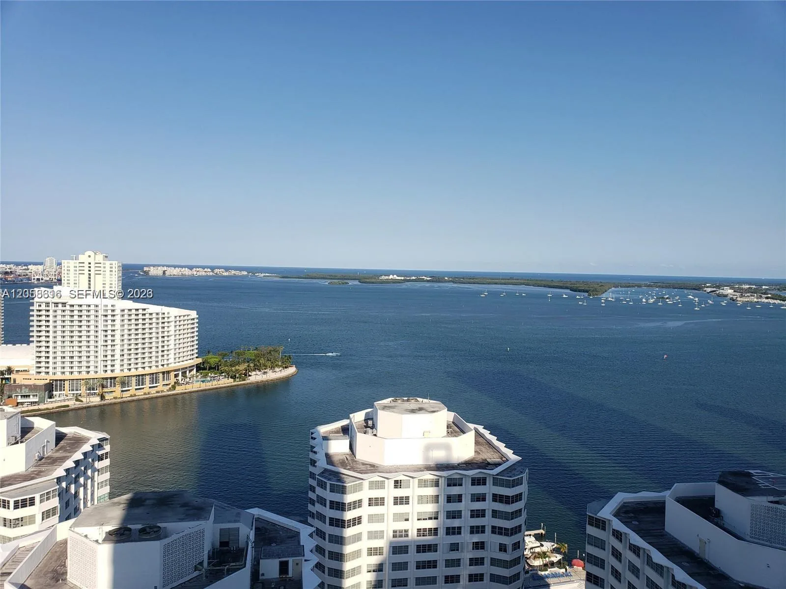 950 Brickell Bay Dr # 3010, Miami, FL 33131 photo 9