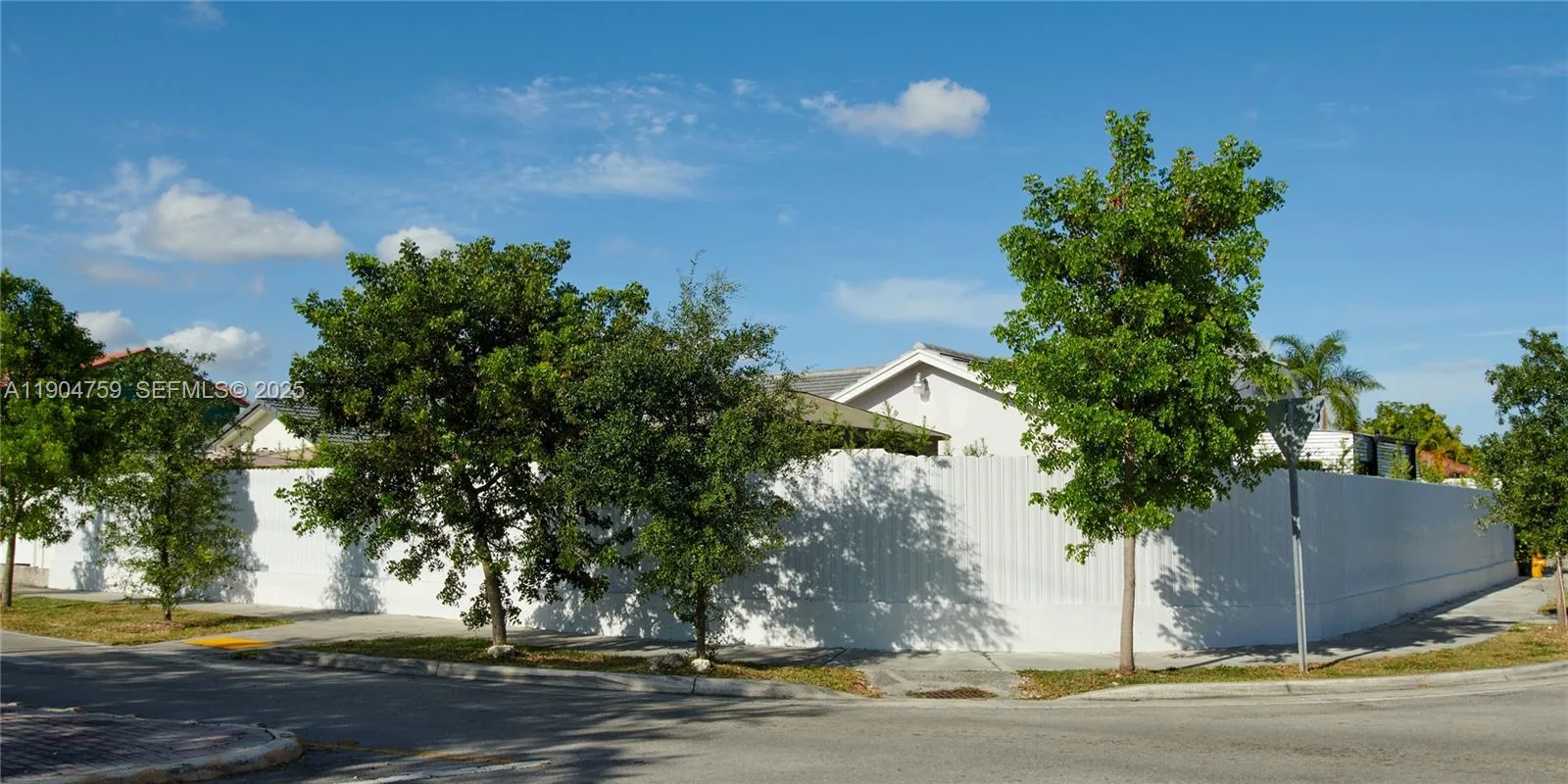 2980 SW 141st Ct, Miami, FL 33175 photo 3