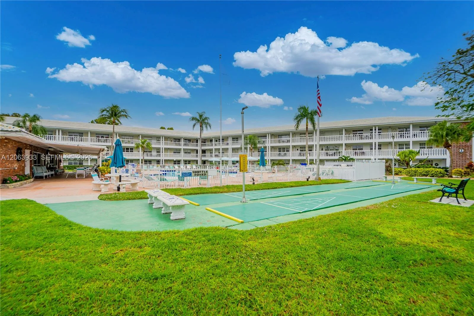 2455 NE 51st St # E114, Fort Lauderdale, FL 33308
