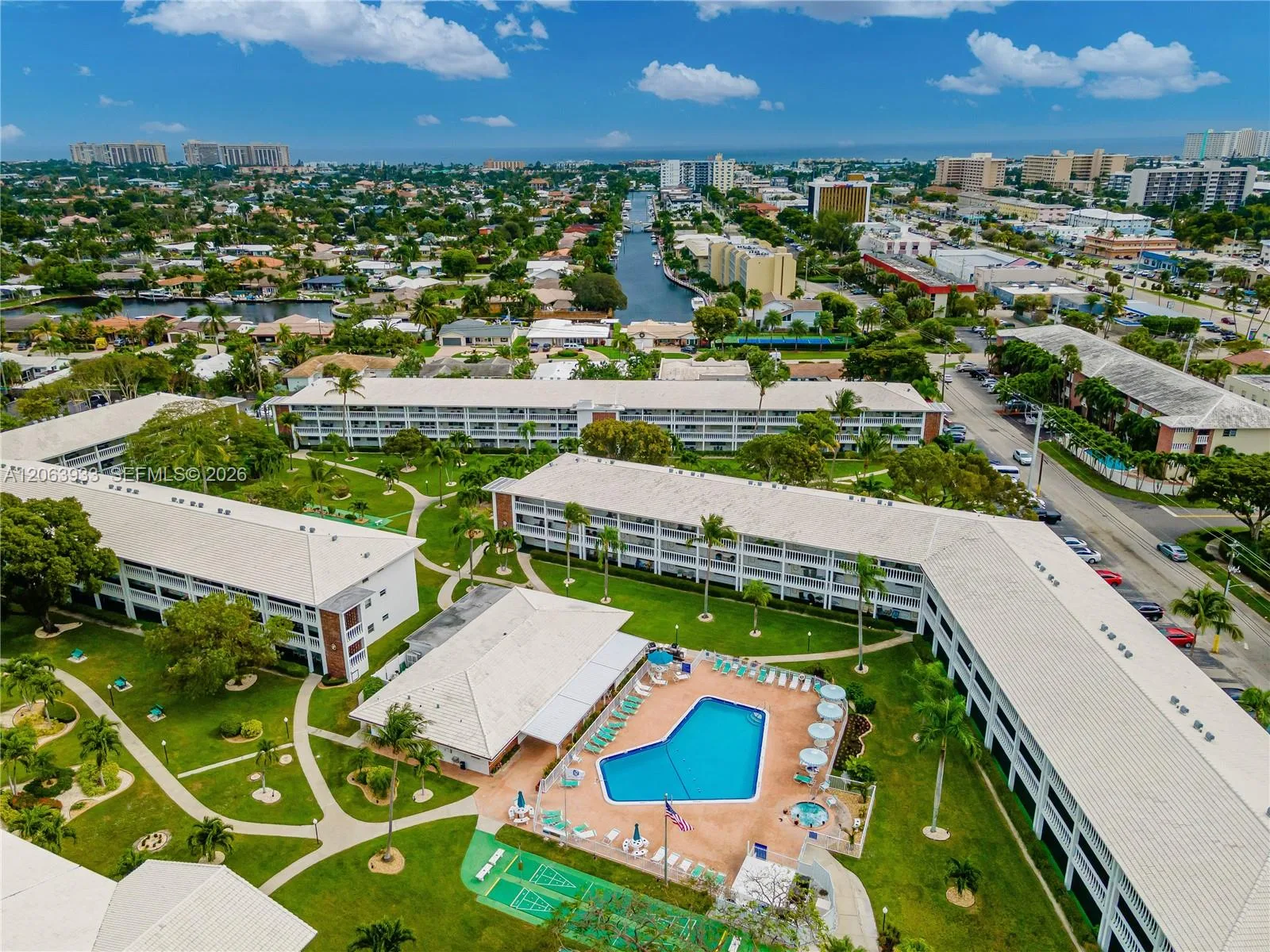 2455 NE 51st St # E114, Fort Lauderdale, FL 33308 photo 2
