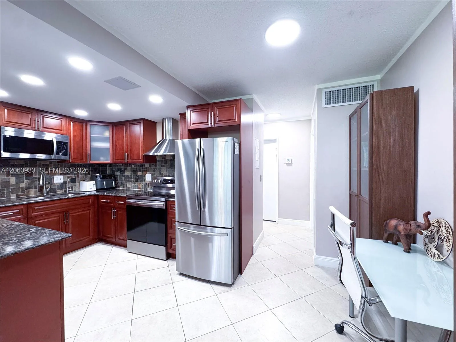 2455 NE 51st St # E114, Fort Lauderdale, FL 33308 photo 9