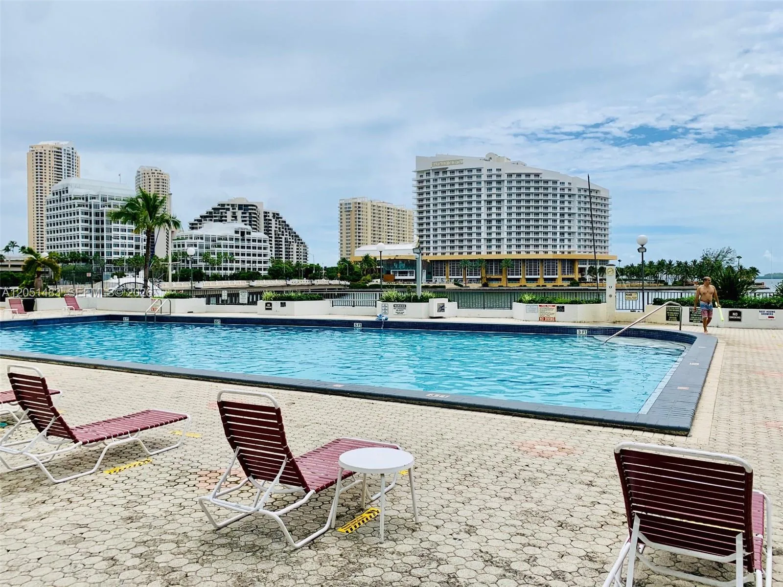 905 Brickell Bay Dr # 1523, Miami, FL 33131 photo 7