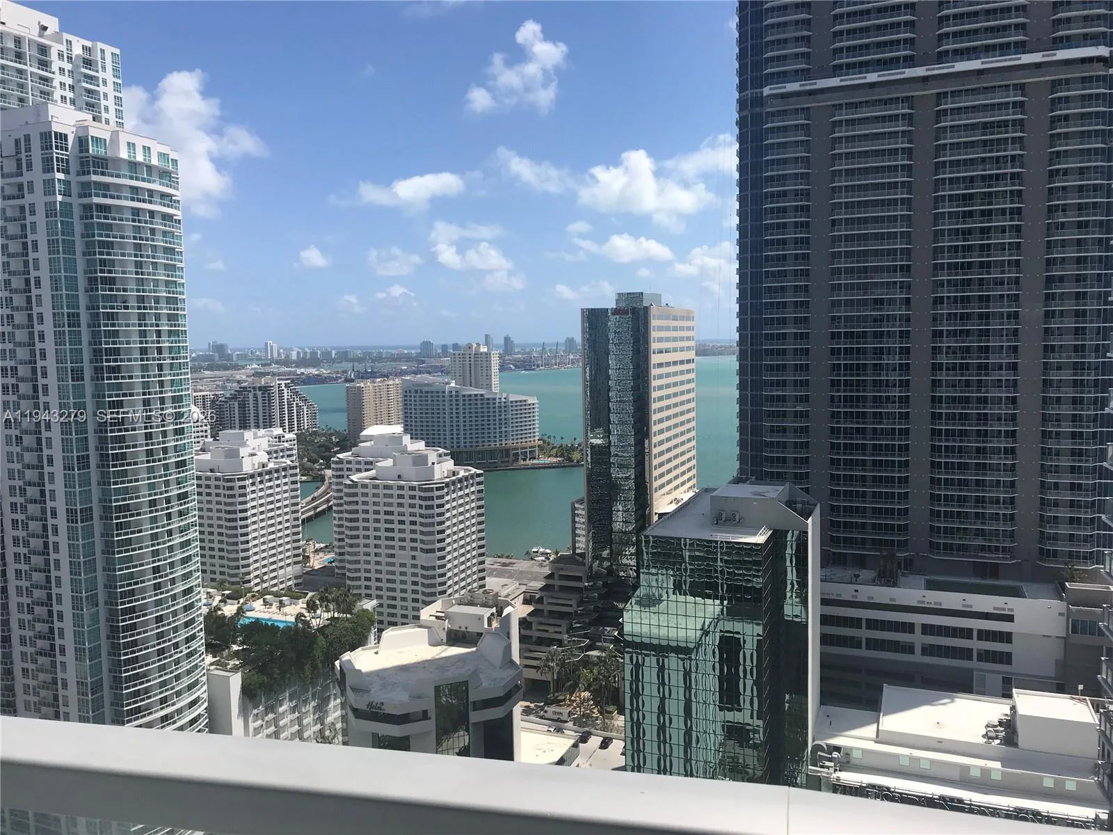 1050 Brickell Ave # 3206, Miami, FL 33131