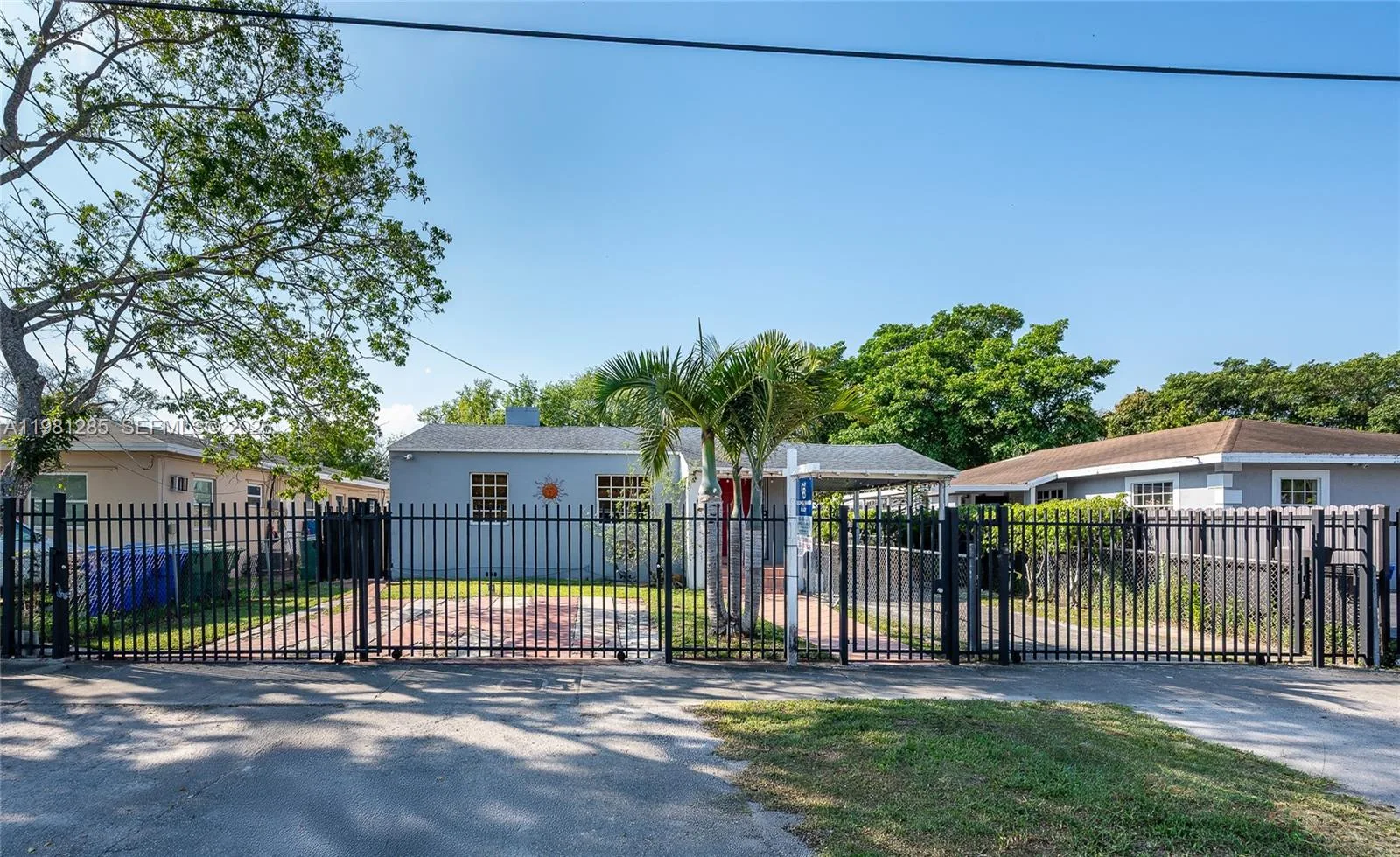 2610 NW 33rd St # 2610-2612, Miami, FL 33142