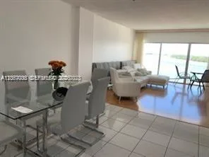 300 Bayview Dr # 508, Sunny Isles Beach, FL 33160 photo 10