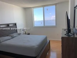 300 Bayview Dr # 508, Sunny Isles Beach, FL 33160 photo 7