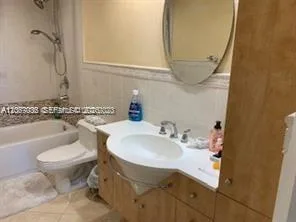 300 Bayview Dr # 508, Sunny Isles Beach, FL 33160 photo 8
