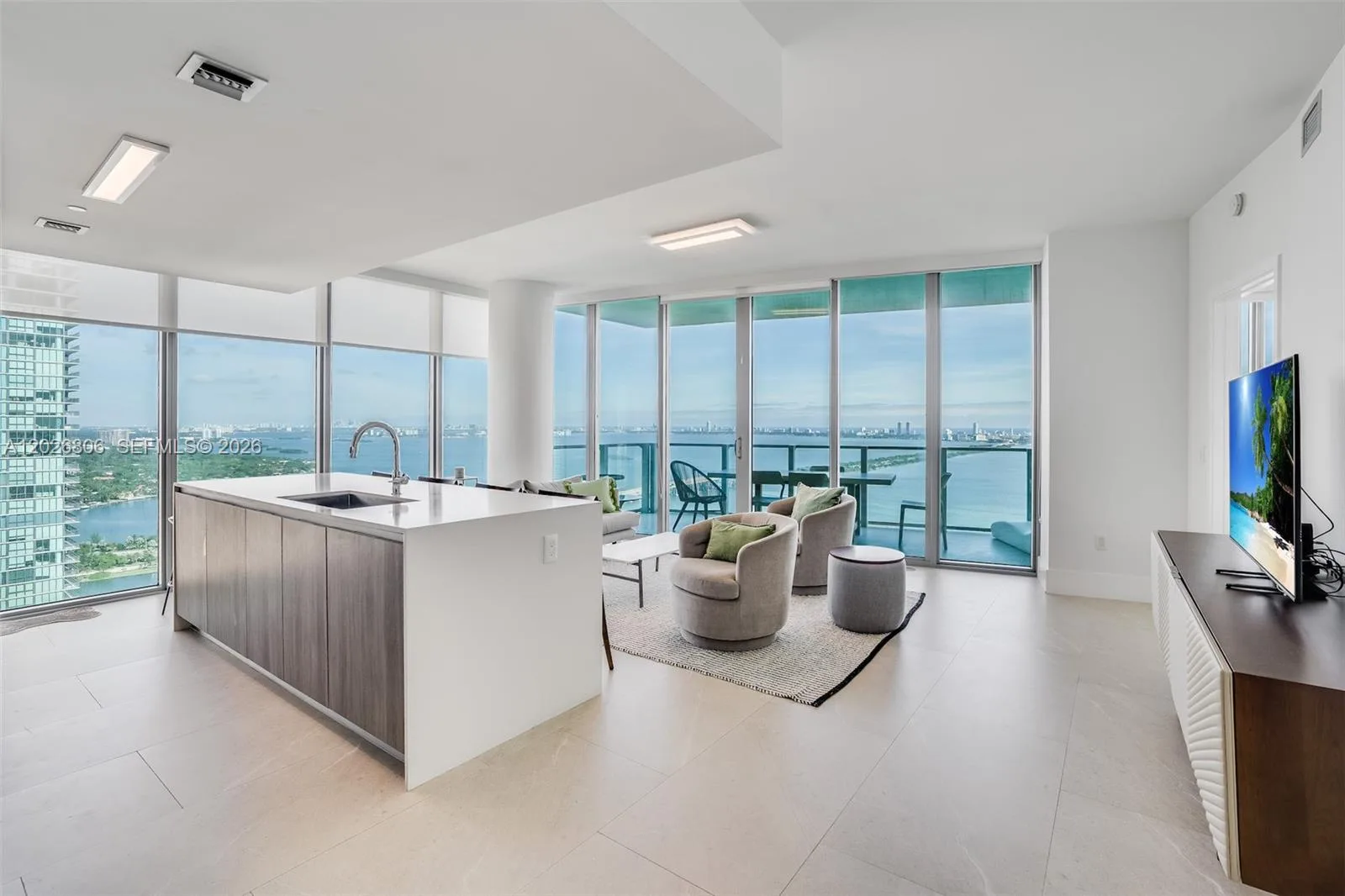 2900 NE 7th Ave # 3702, Miami, FL 33137