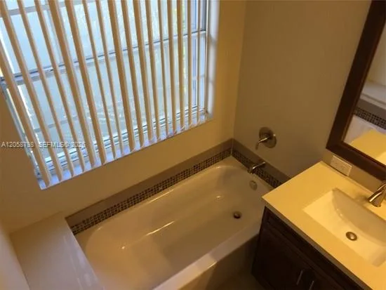 818 Garnet Cir, Weston, FL 33326 photo 13