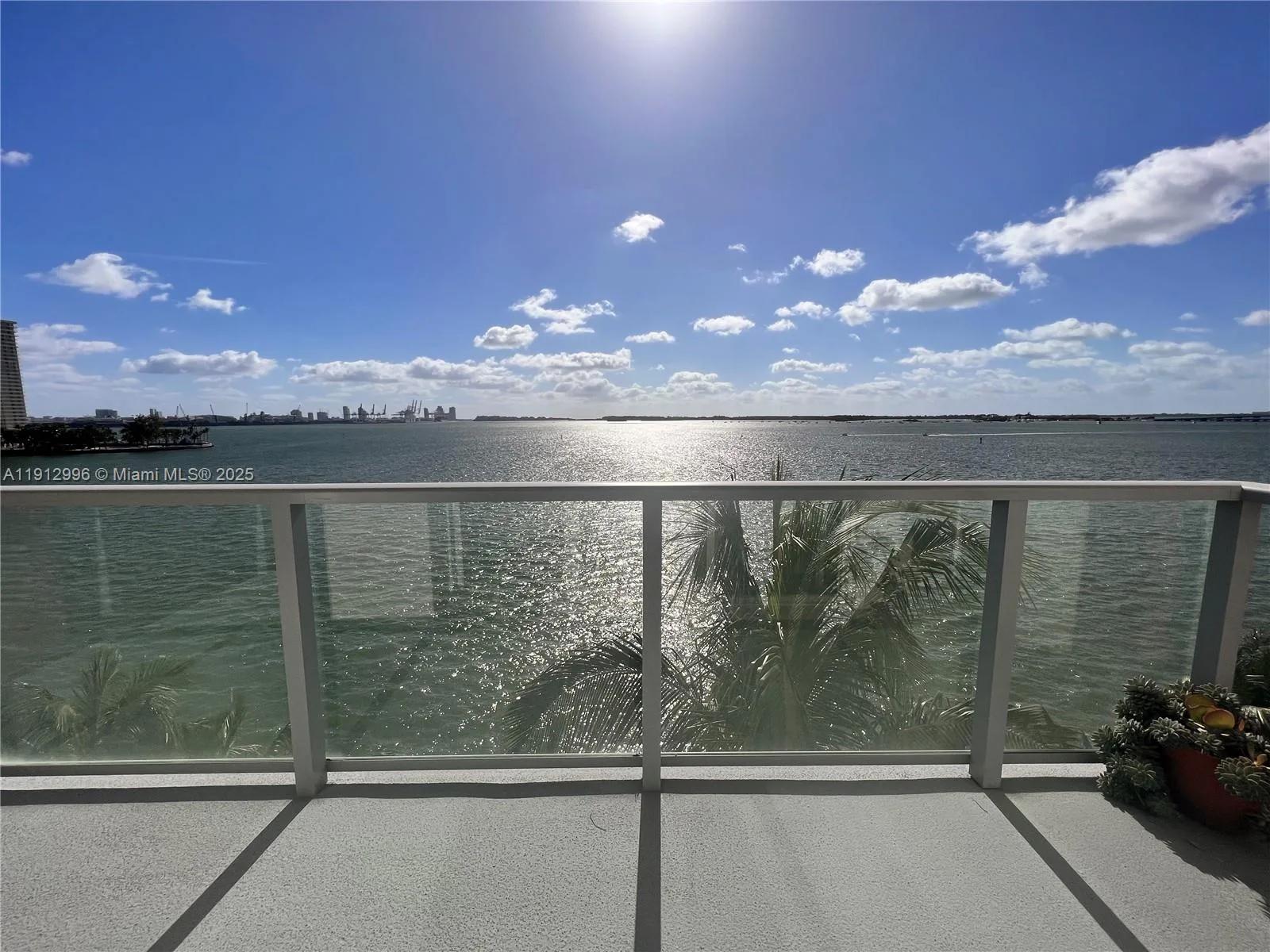 1155 BRICKELL BAY DR # 510, Miami, FL 33131