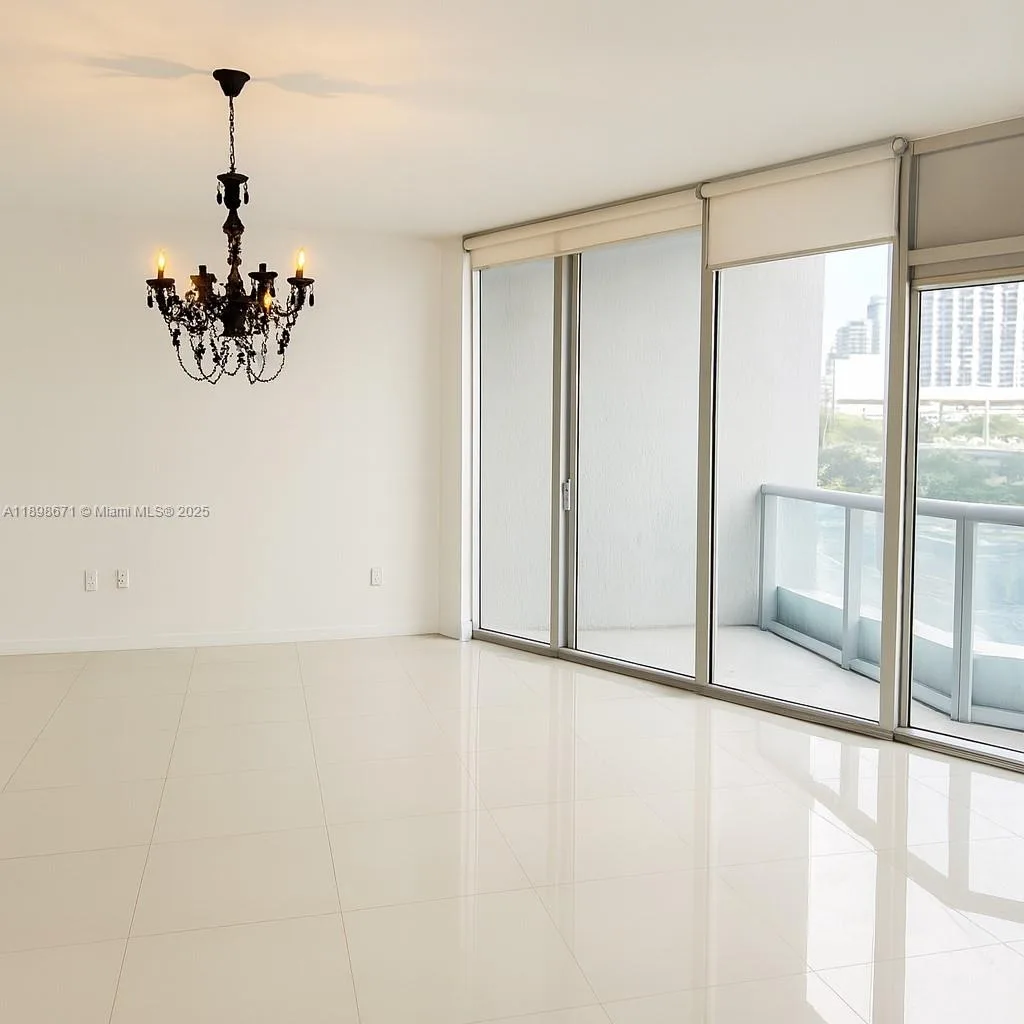 475 Brickell Ave # 408, Miami, FL 33131 photo 9