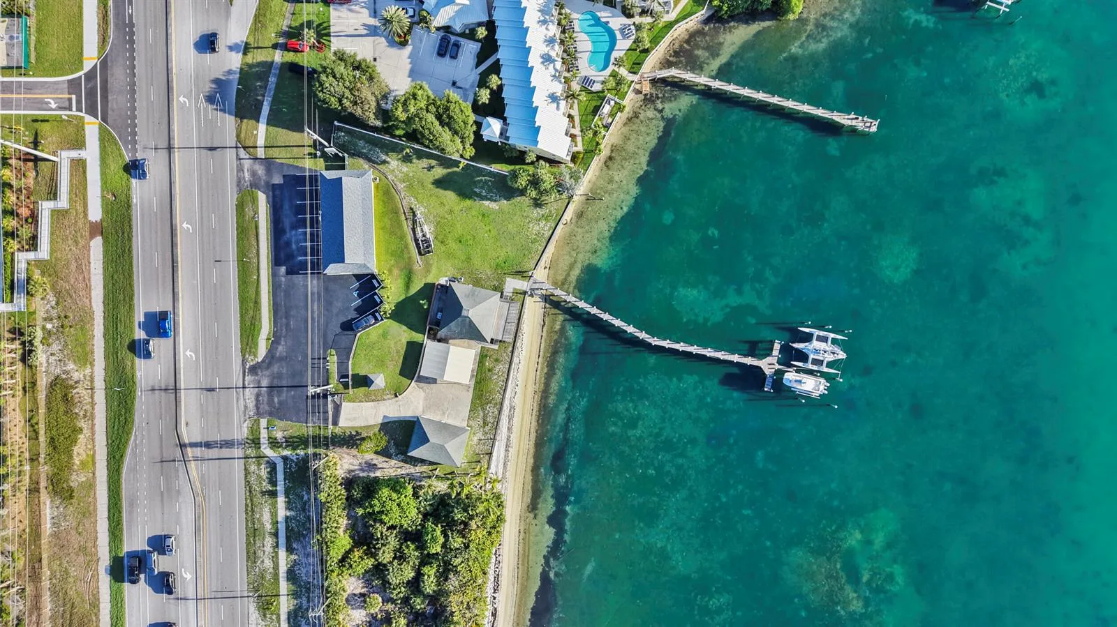 18947 SE Federal Highway, Jupiter, FL 33469 photo 3