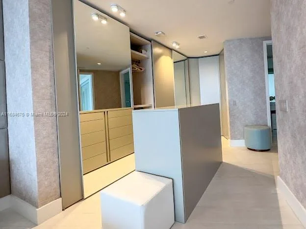 18555 Collins Ave # 5203, Sunny Isles Beach, FL 33160 photo 4