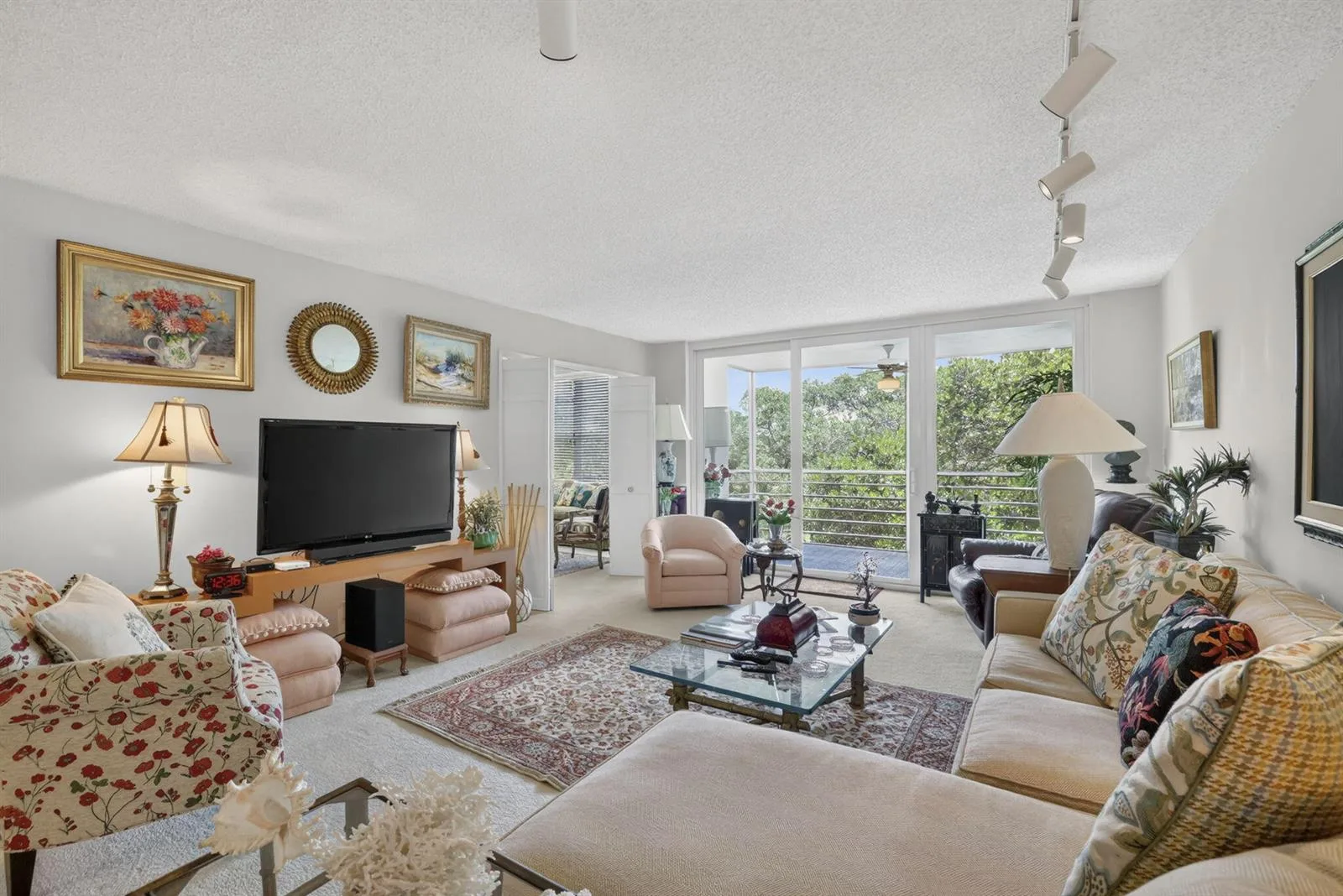 3900 Oaks Clubhouse Drive # 410, Pompano Beach, FL 33069