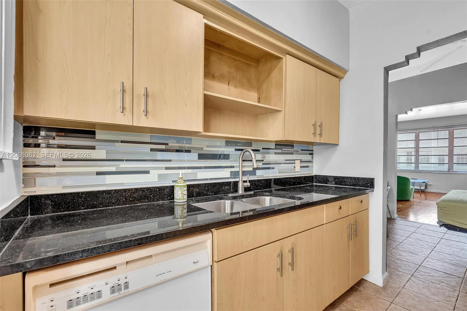 736 12th St # 5, Miami Beach, FL 33139 photo 11
