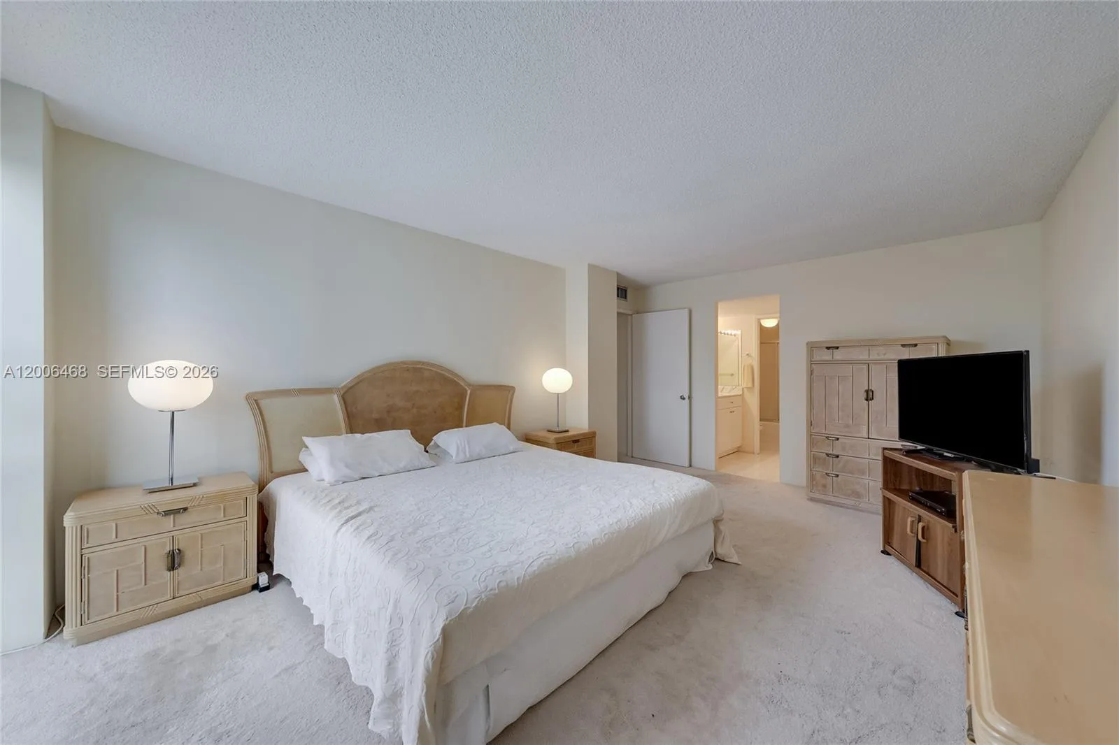 600 NE 36th St # 421, Miami, FL 33137 photo 8